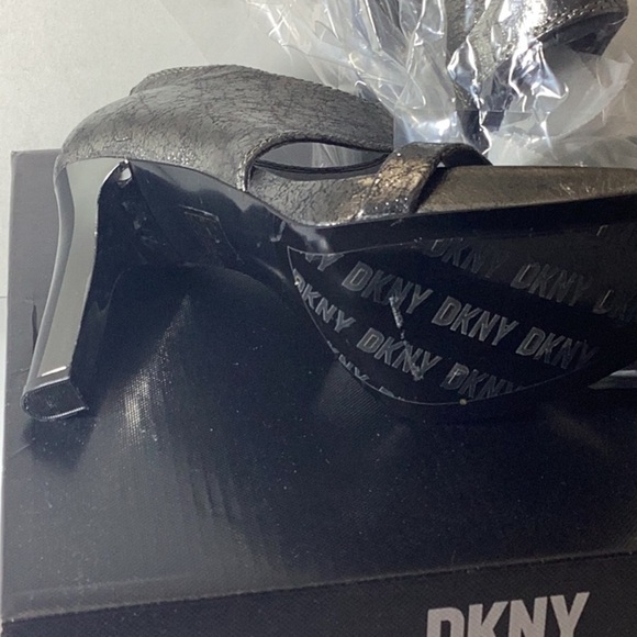 Dkny Black Gray Heels with Textured Straps and Metallic Heel - Picture 8 of 9